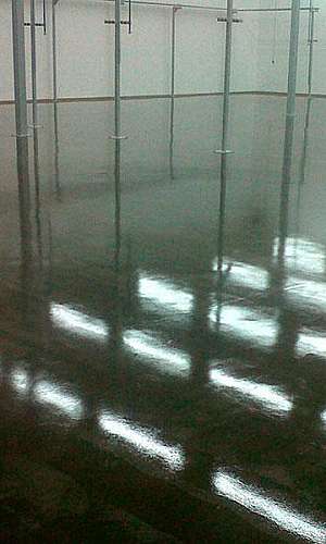 Piso industrial resinado Piso industrial resinado